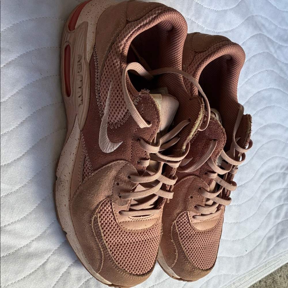 Nike Air Max Excee 'Rose Whisper'